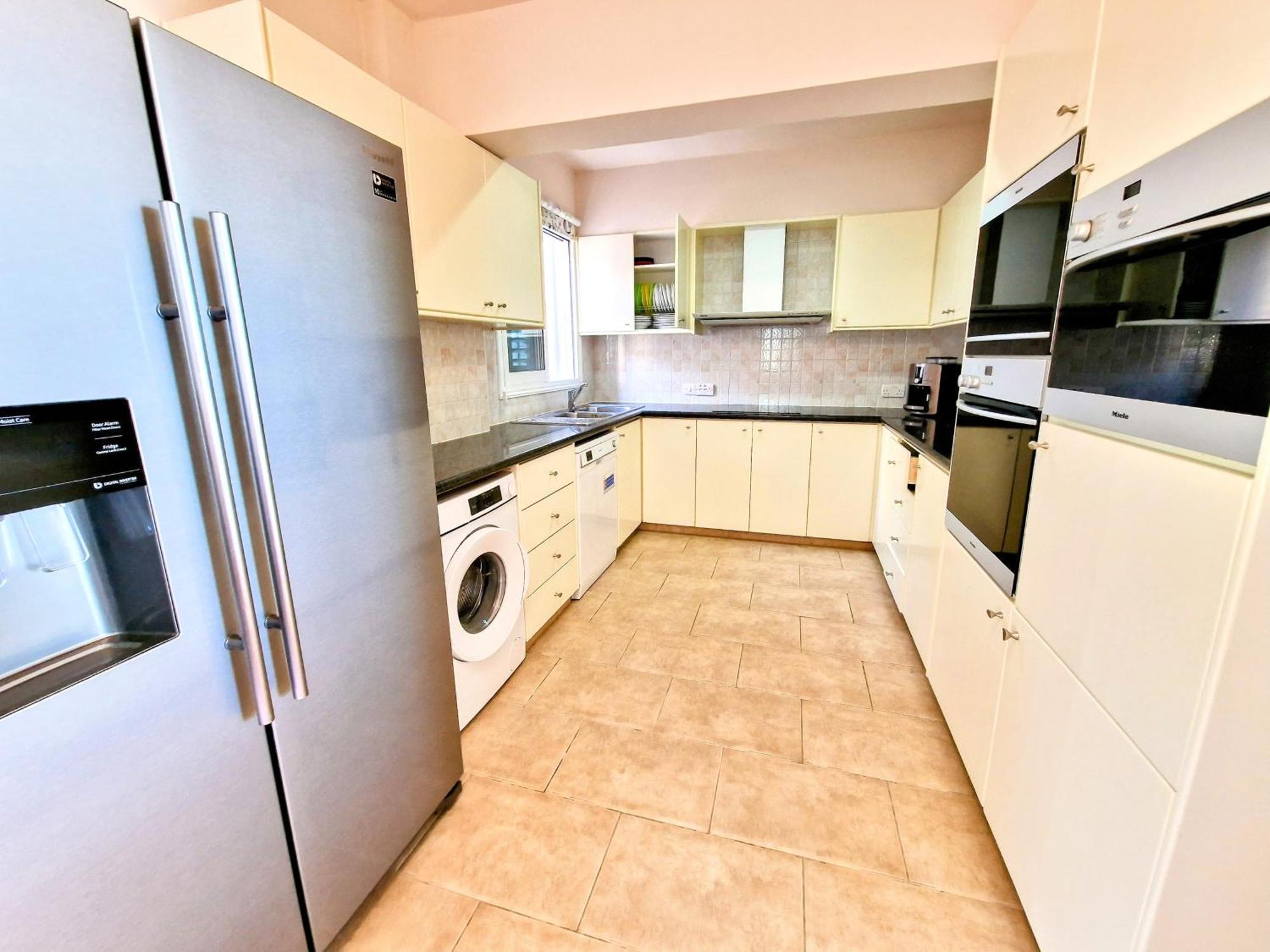 Paphos Central Penthouse Eksteriør bilde